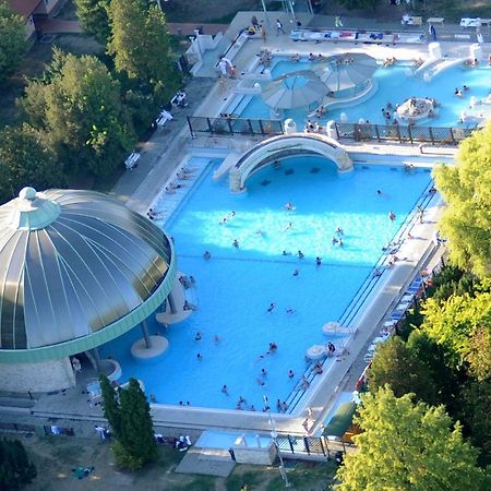 Sziget Apartman Eger Exteriér fotografie