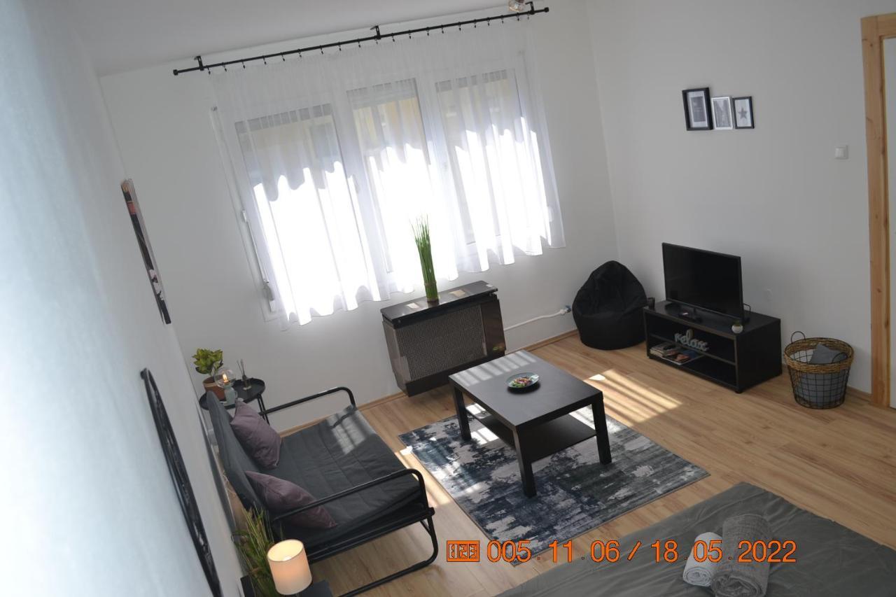 Sziget Apartman Eger Exteriér fotografie